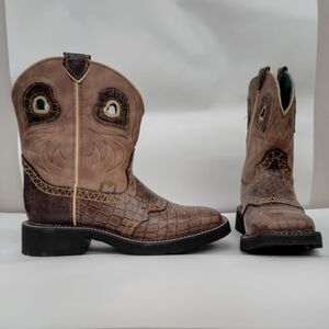 Justin Boots Brown and Tan Heeled Boots